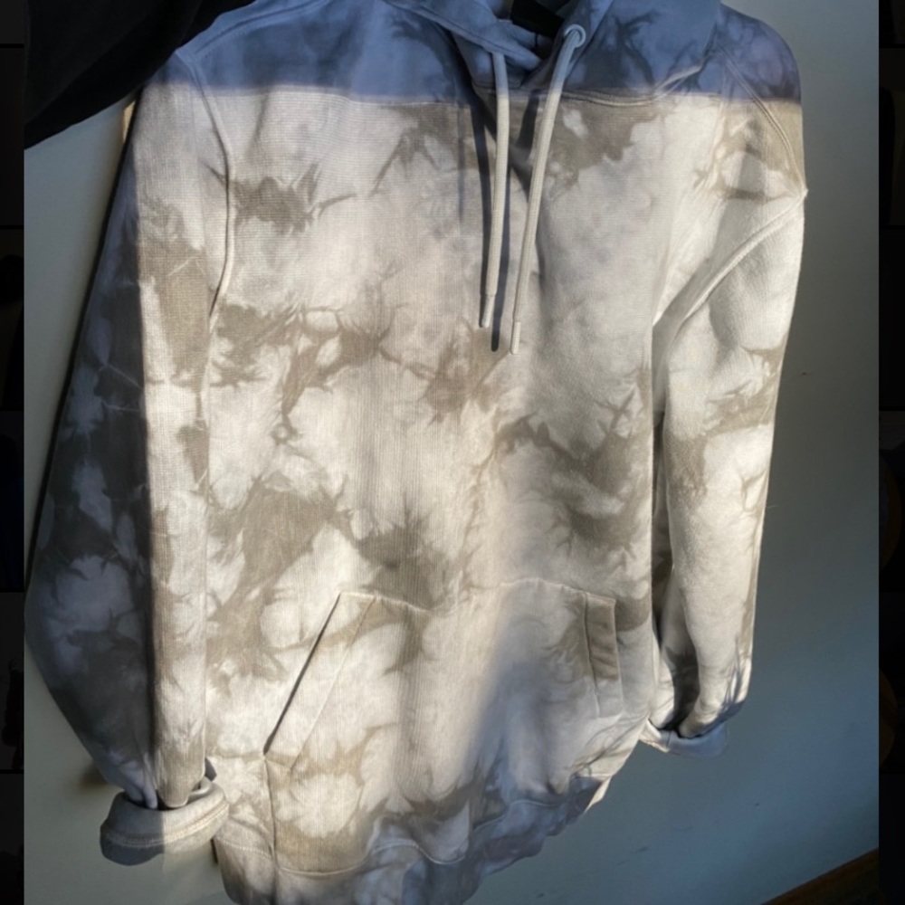 Men’s Tie Dye Hoodie